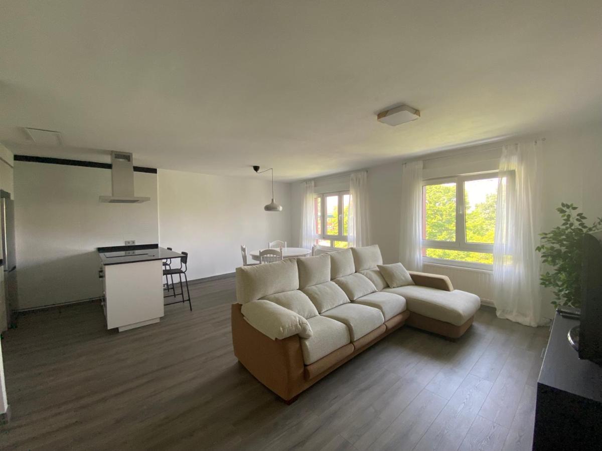 173A Amplio Apartamento Moderno Хихон Экстерьер фото